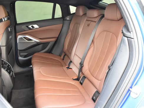 Used 2020 BMW X6 M50i image 25