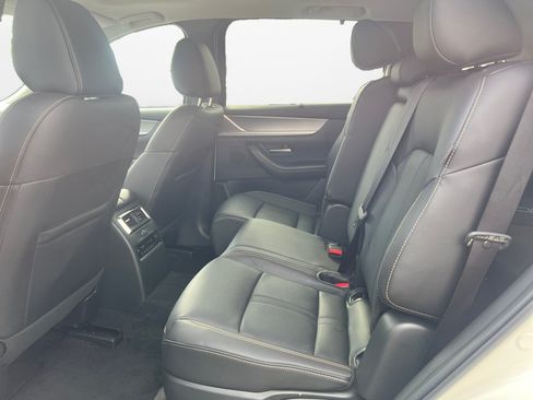 Used 2026 MAZDA CX-90 Plug-In Hybrid w/ Preferred AWD/4WD image 13