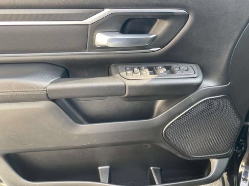 Used 2025 RAM 1500 Big Horn AWD/4WD image 17