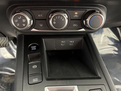 New 2026 Nissan Kicks S image 31