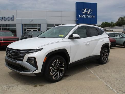 New 2026 Hyundai Tucson SEL Plus AWD/4WD image 1