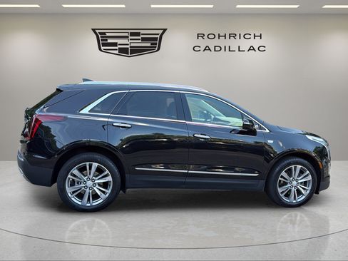 Certified 2024 Cadillac XT5 Premium Luxury w/ Technology Package AWD/4WD image 4