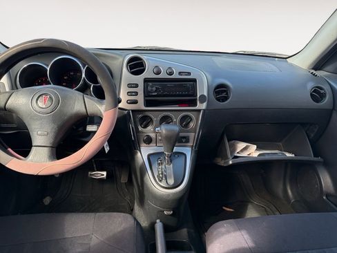 Used 2005 Pontiac Vibe w/ Power Group Value Package image 10