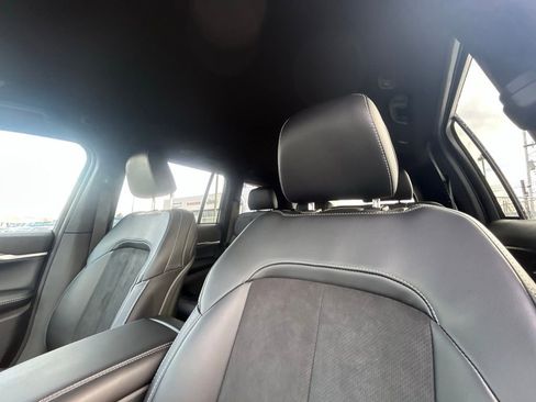 New 2026 Jeep Grand Cherokee Altitude image 15