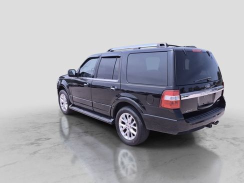 Used 2017 Ford Expedition Limited AWD/4WD image 6