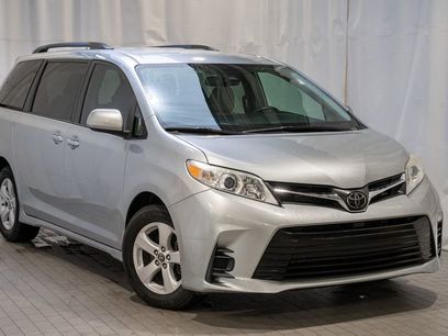 Used 2019 Toyota Sienna LE