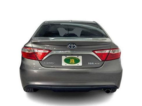 Used 2015 Toyota Camry XLE FWD image 3
