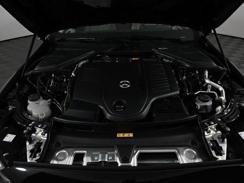 Certified 2026 Mercedes-Benz E 450 4MATIC Sedan image 31