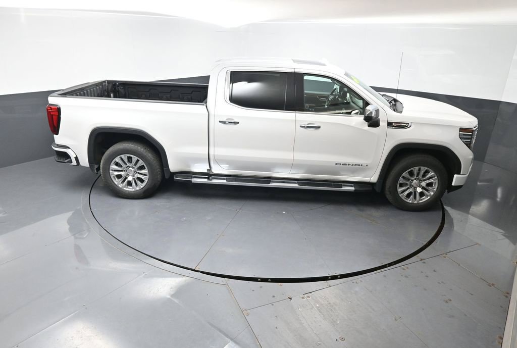 Used 2023 GMC Sierra 1500 Denali AWD/4WD image 44