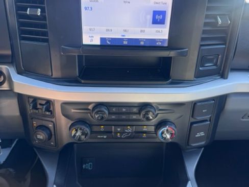 Used 2024 Ford F250 XLT w/ FX4 Off-Road Package image 16