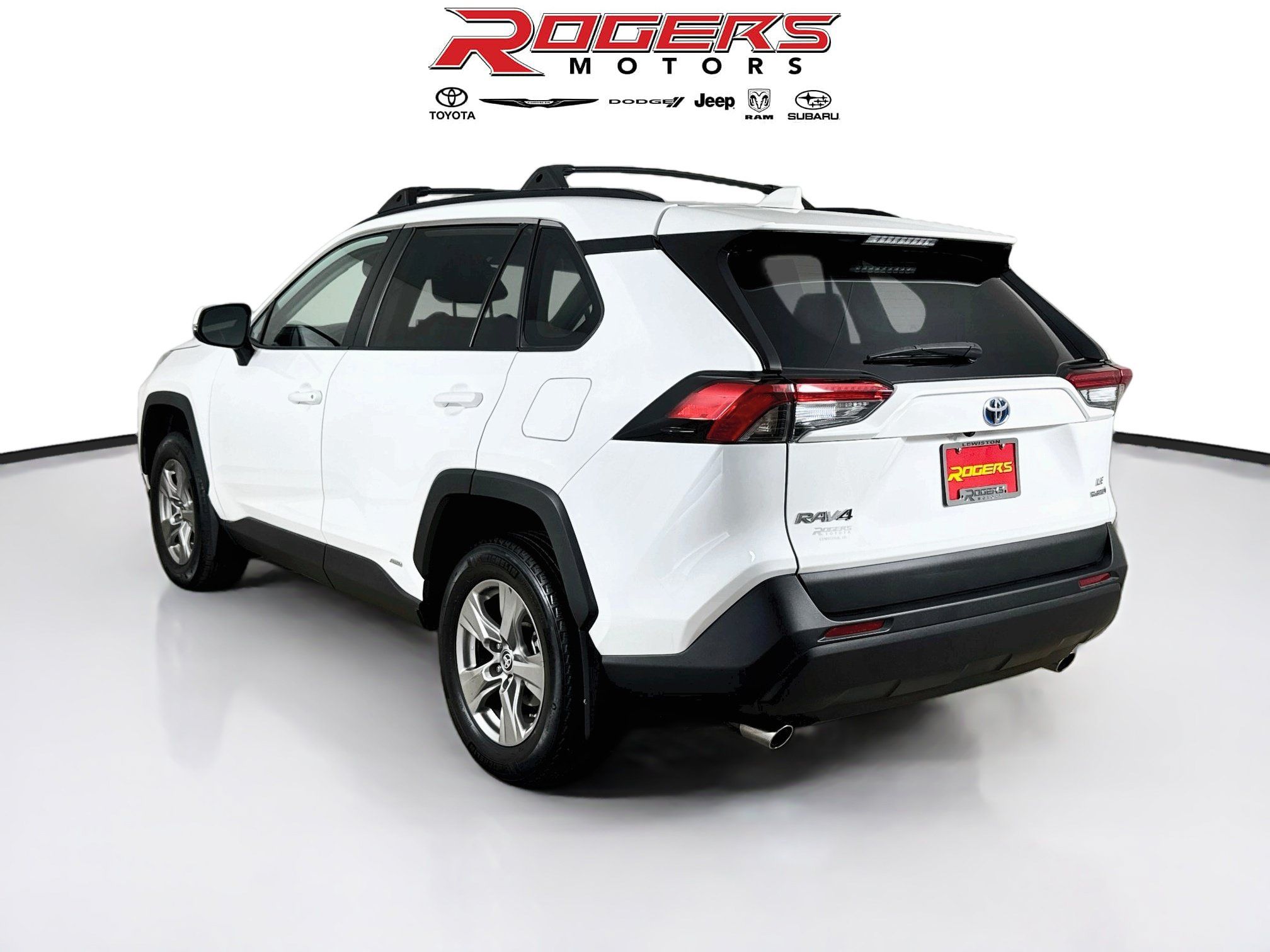 Certified 2024 Toyota RAV4 LE AWD/4WD image 11