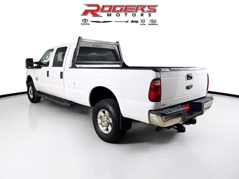 Used 2015 Ford F350 XLT w/ Camper Package image 6