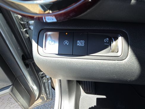 New 2026 Chevrolet Equinox RS w/ Convenience Package III FWD image 20