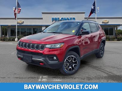 Used 2025 Jeep Compass Trailhawk