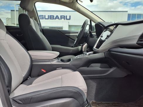Certified 2025 Subaru Outback Premium image 6