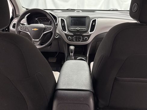 Used 2024 Chevrolet Equinox LT FWD image 34