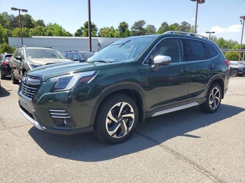 Certified 2023 Subaru Forester Touring AWD/4WD image 3