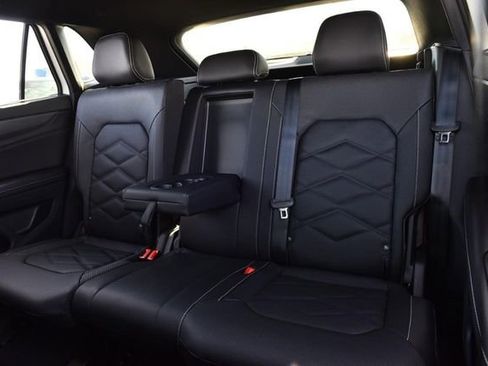 New 2026 Volkswagen Atlas Cross Sport SE image 22