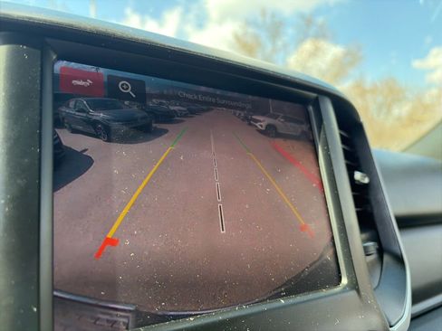 Used 2024 RAM 2500 Big Horn w/ Off Road Package image 16