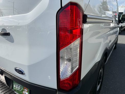 Used 2018 Ford Transit 150 130 Low Roof RWD image 39
