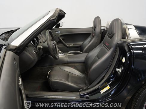 Used 2007 Pontiac Solstice GXP w/ Premium Package RWD image 3