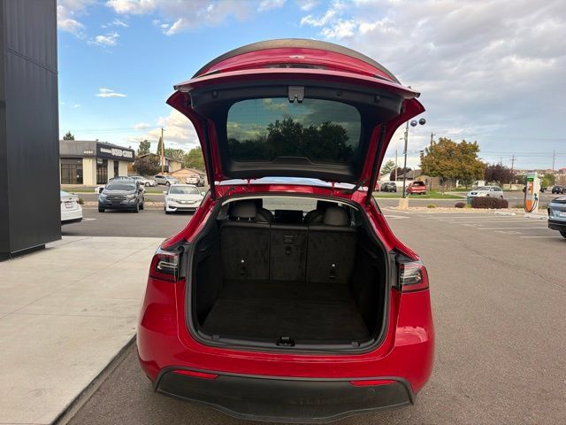 Used 2022 Tesla Model Y Performance AWD/4WD image 8