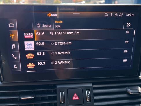 Used 2022 Audi Q5 2.0T Premium w/ Convenience Package image 32