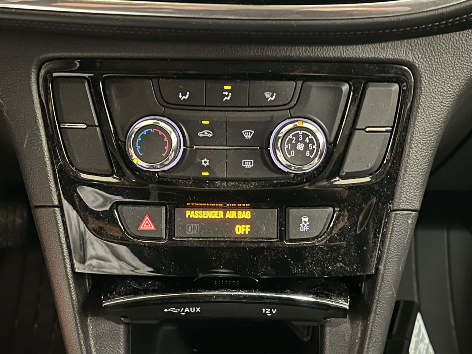 Used 2019 Buick Encore Preferred w/ Safety Package AWD/4WD image 17