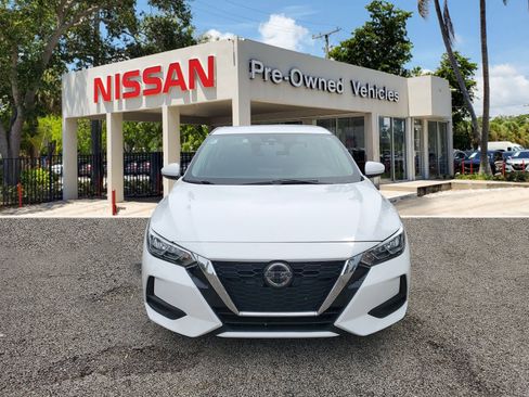 Certified 2021 Nissan Sentra SV image 2
