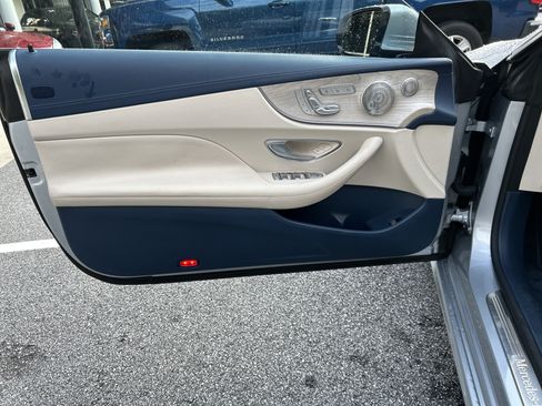 Used 2023 Mercedes-Benz E 450 Cabriolet image 28
