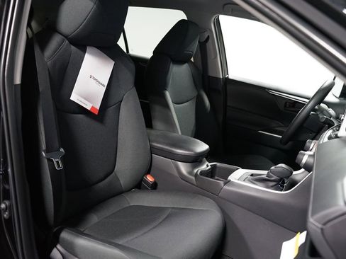 New 2025 Toyota RAV4 LE image 26