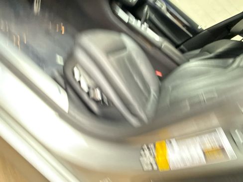 Certified 2022 BMW 740i xDrive 740i xDrive w/ M Sport Package image 14