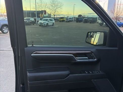 Used 2023 GMC Sierra 1500 Elevation image 24
