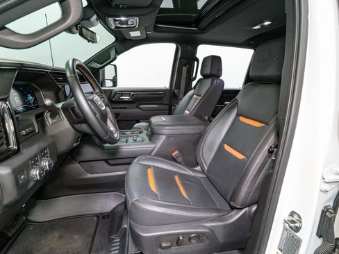 Used 2024 GMC Sierra 2500 AT4 w/ AT4 Premium Plus Package image 20