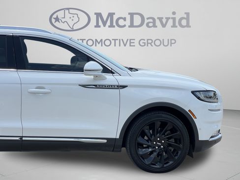 Certified 2022 Lincoln Nautilus Reserve w/ Equipment Group 202A AWD/4WD image 31