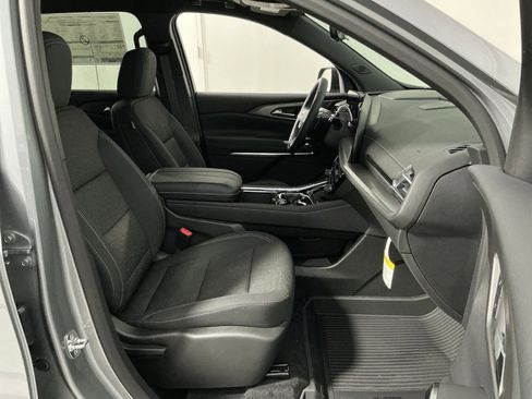 New 2026 Chevrolet Traverse LT w/ Enhanced Driving Package image 34