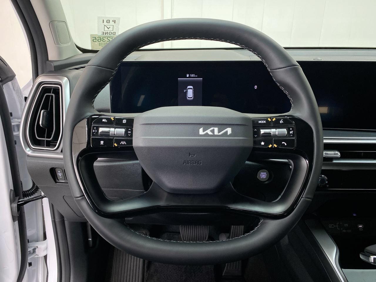 Certified 2026 Kia Sorento LX FWD image 21