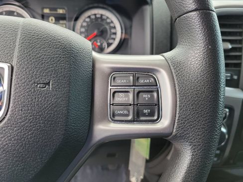 Used 2024 RAM 1500 Classic SLT AWD/4WD image 25