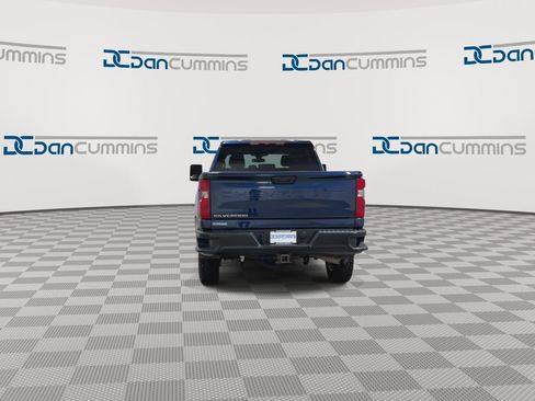 Used 2022 Chevrolet Silverado 2500 W/T w/ WT Convenience Package AWD/4WD image 7