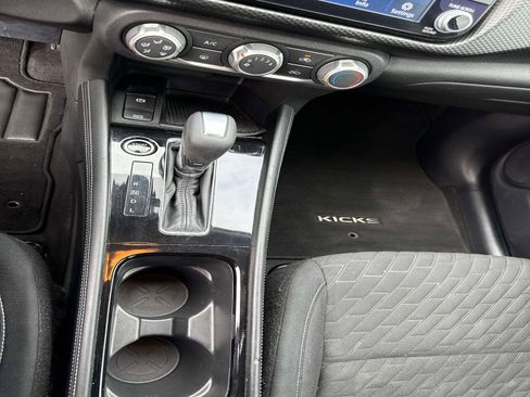 Used 2023 Nissan Kicks SV image 27