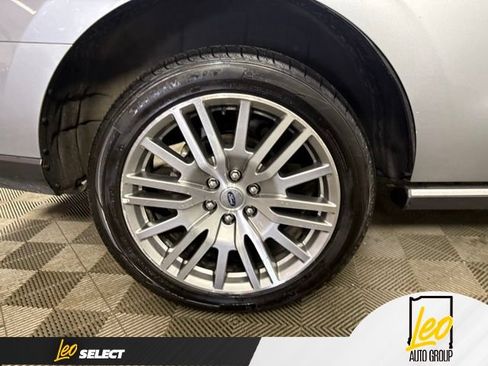 Used 2024 Ford Expedition Limited AWD/4WD image 26