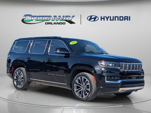 Used 2022 Jeep Grand Wagoneer Series III w/ Rear Seat Video Group 1 AWD/4WD image 1