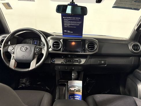Used 2017 Toyota Tacoma TRD Off-Road w/ Tow Package RWD image 26