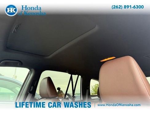 Used 2024 Honda Passport EX-L image 6