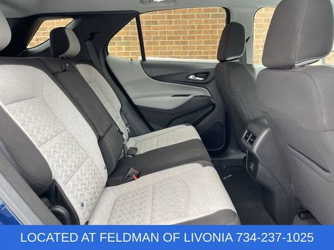 Used 2023 Chevrolet Equinox LS w/ LS Convenience Package image 25