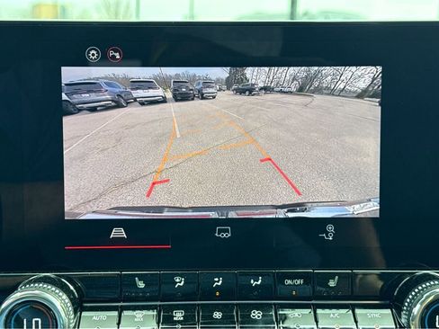 New 2026 GMC Canyon AT4 image 14