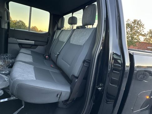 New 2026 Ford F450 XLT w/ 360-Degree Camera Package image 33