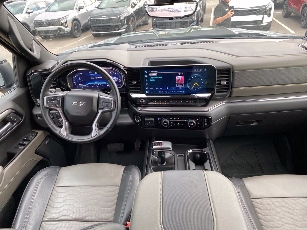 Used 2024 Chevrolet Silverado 1500 ZR2 w/ Technology Package AWD/4WD image 20