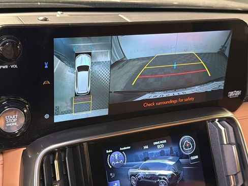 Certified 2024 Lexus LX 600 4WD w/ Premium Package image 33