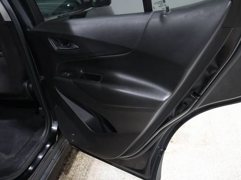 Used 2020 Chevrolet Equinox LT image 22